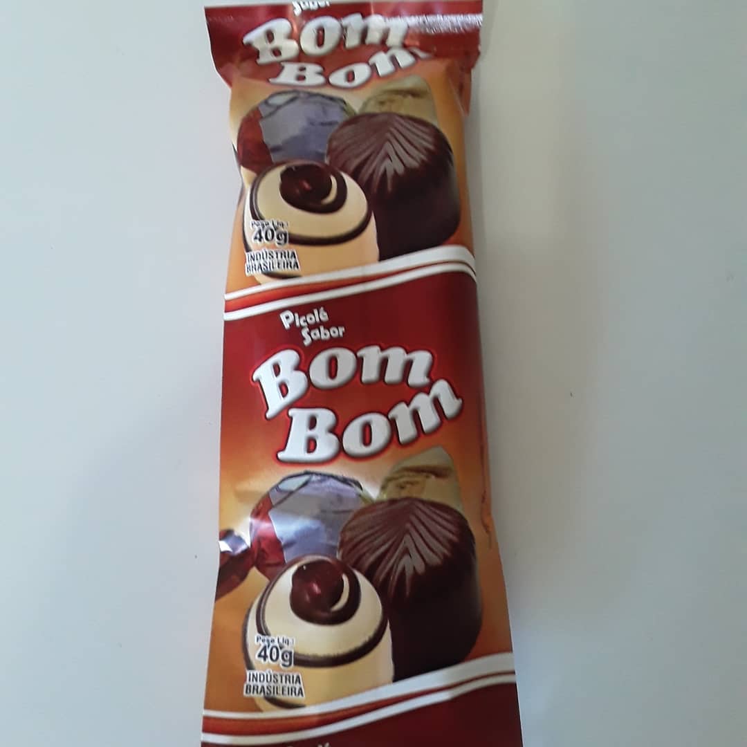 Picolé de Bom Bom